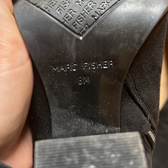 Marc fisher black over the knee boots size 8 - Picture 2 of 3